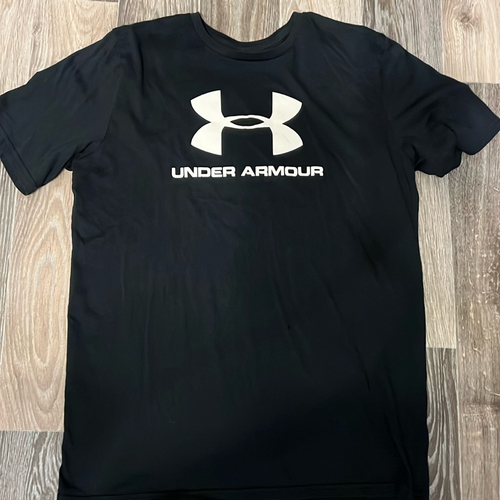 Men’s Under Armour T-Shirt
